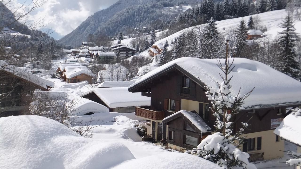 Chalet Aventure B&B Les Gets Exterior photo